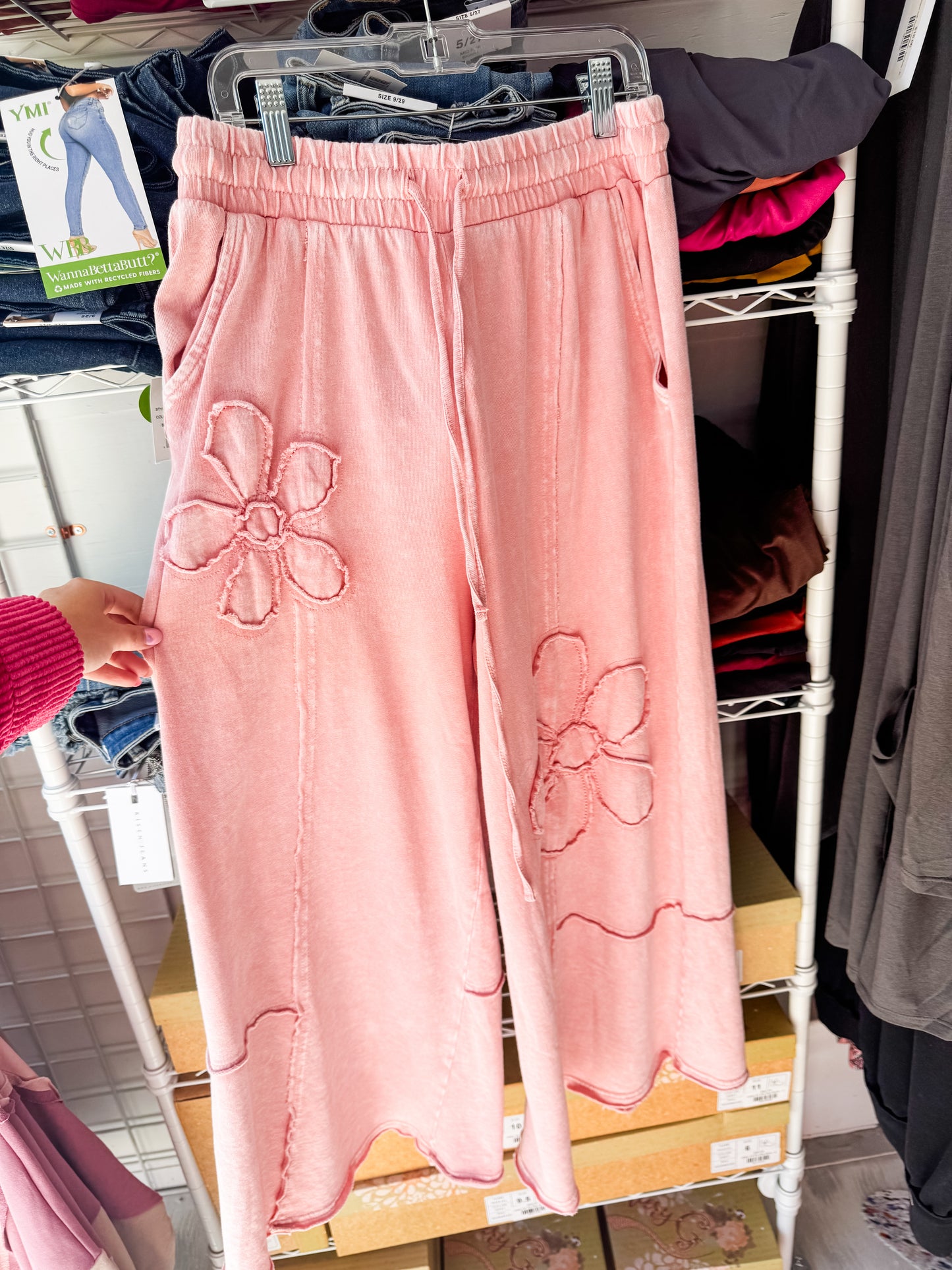 Daisy Pants - Dried Rose