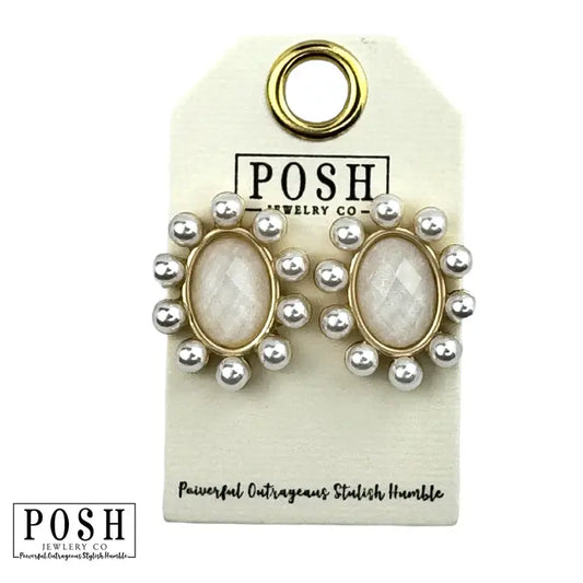 Pearl Accent Earring - Gold