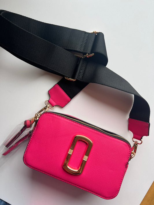 Hot Pink Link Crossbody Purse