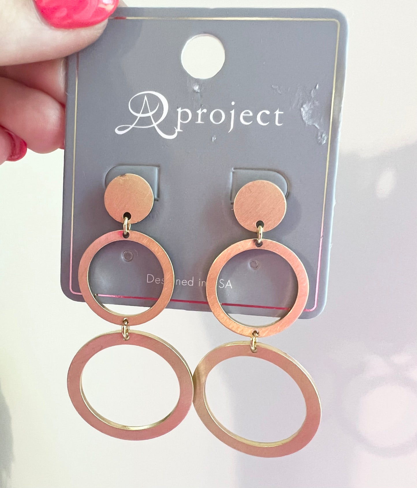 Metal Circle Statement Earrings - Gold