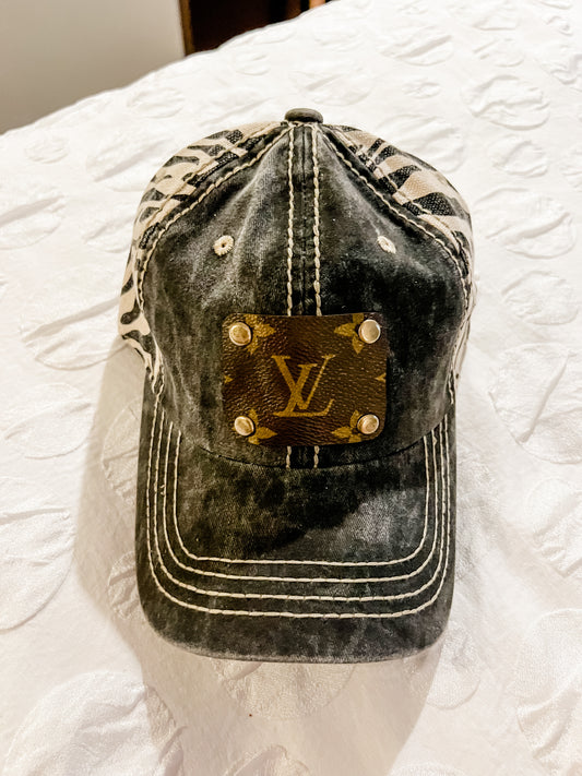 Black Zebra Hat