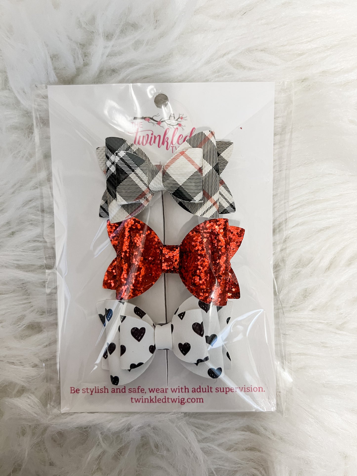 Heart Bows