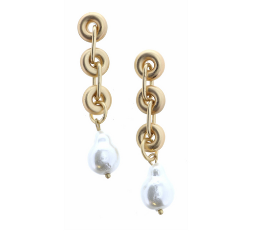 Gold Link Pearl Earrings